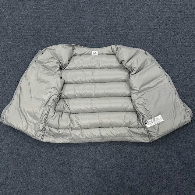 C.P. Company Vests Quilted Lens Pocket Puffer Vest product detail image 8