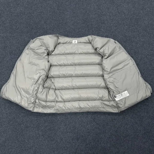 CP Company Goggle Pocket Vest Gray Outerwear - 8
