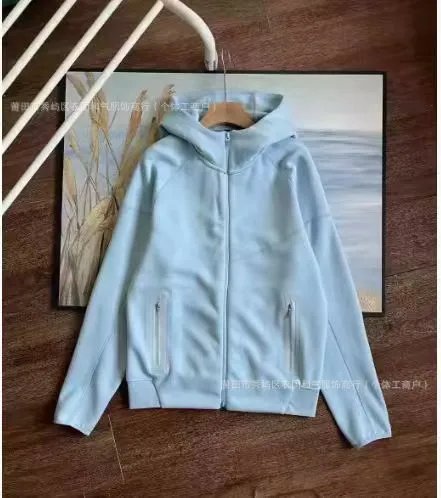Top, Light Blue