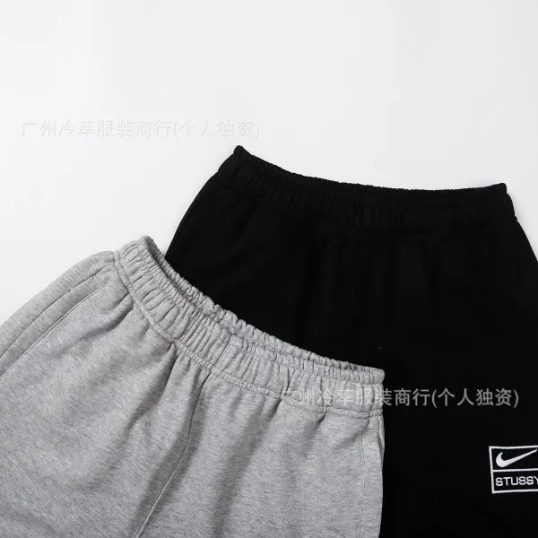 Stüssy x Nike City Series Gray Hoodie and Sweatpants Set - 41
