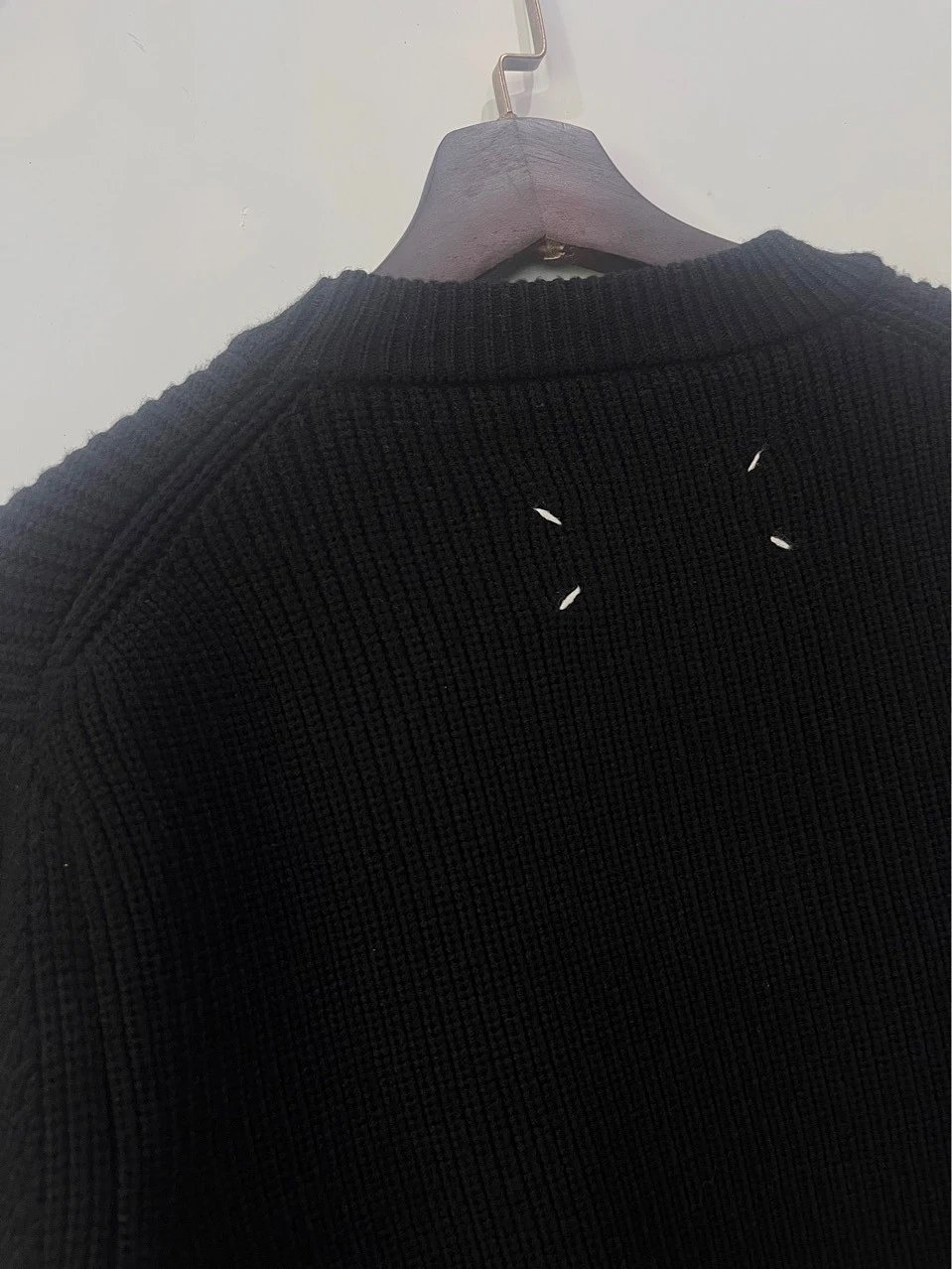 Design Ribbed Crewneck Sweater Gray product detail 6 in Litbuy spreadsheet finds