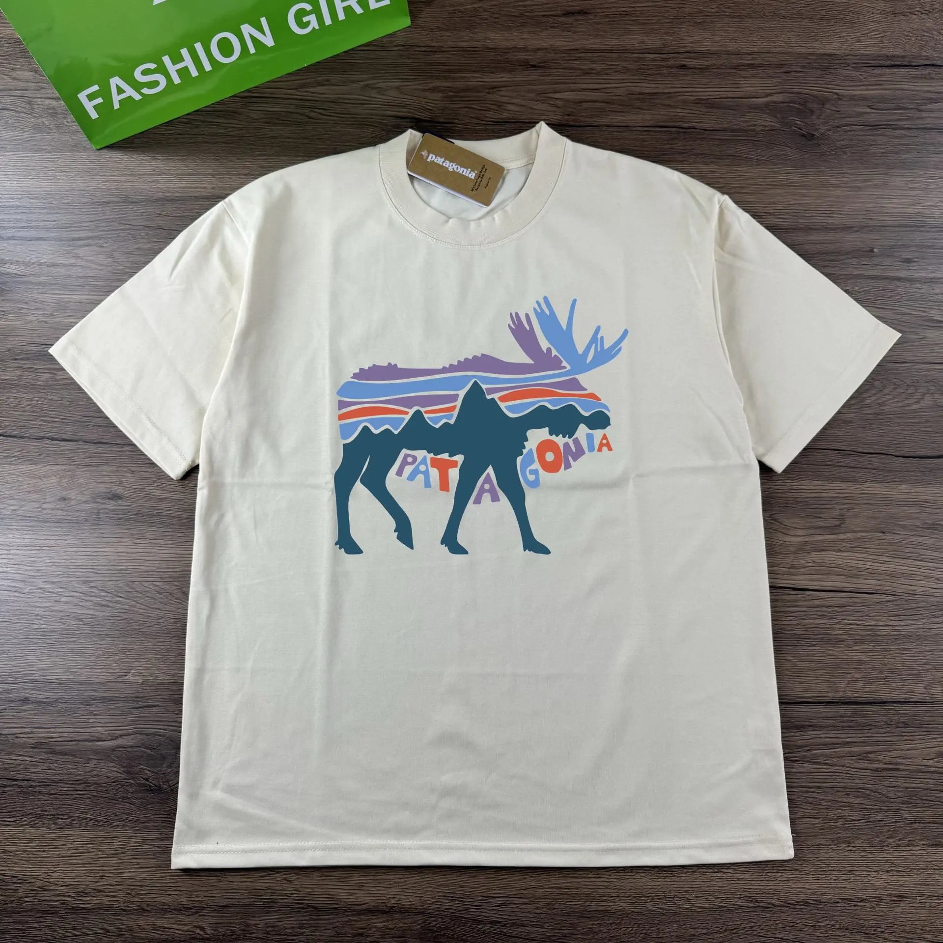 Deer Print Casual T-Shirt photo 2