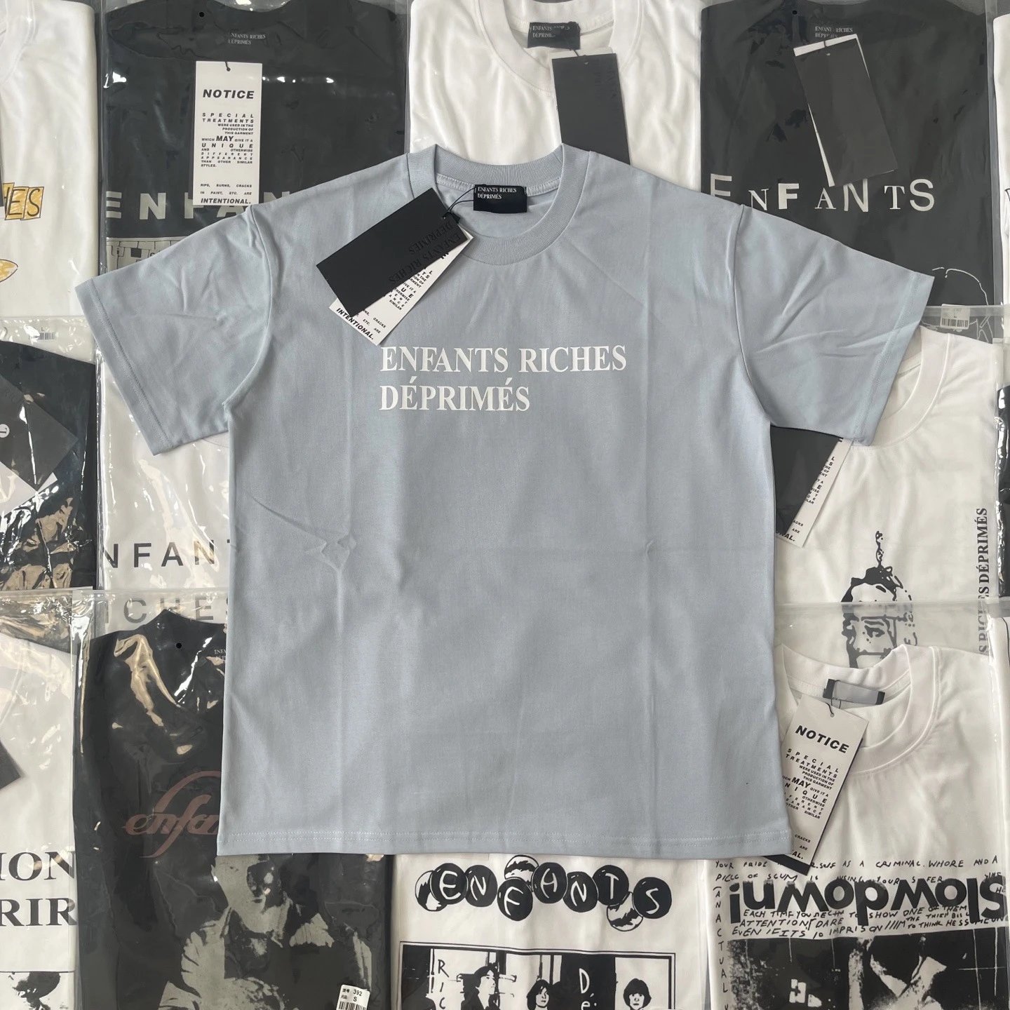 Basic Letter Print T-Shirt photo 7