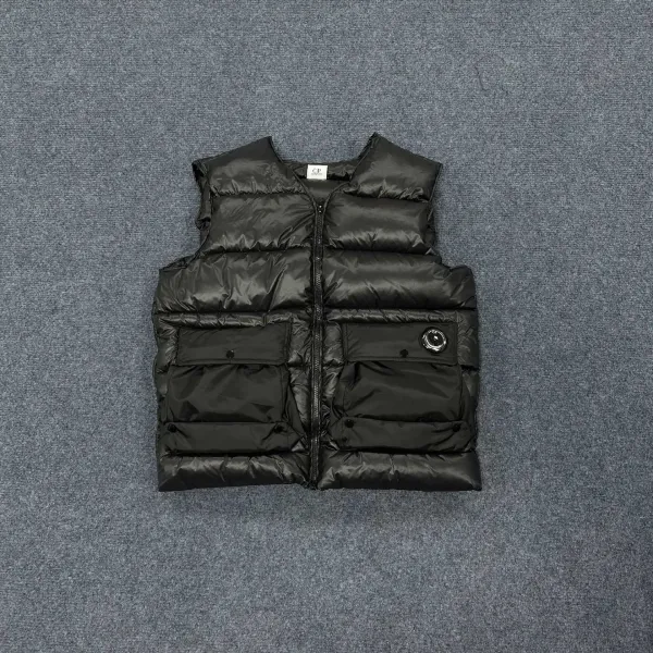 CP Company Goggle Pocket Vest Gray Outerwear - 16