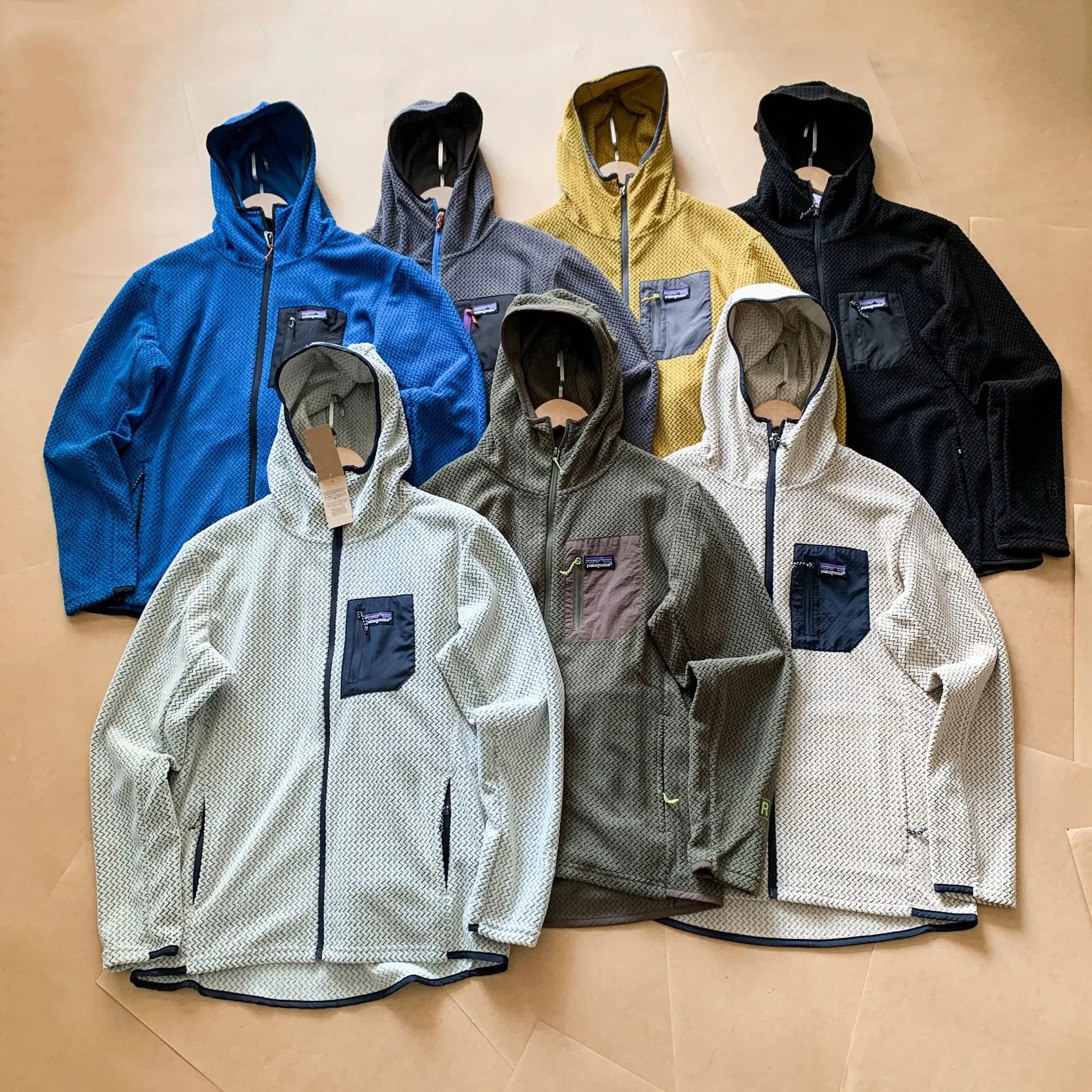 Patagonia Men's R1 Air