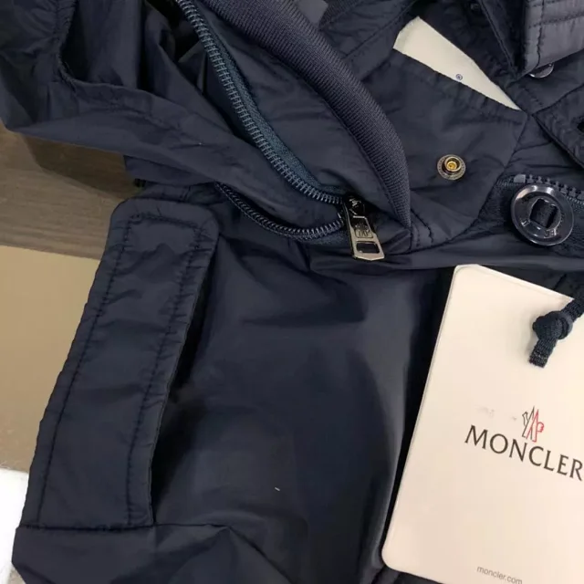 Moncler Jackets Hooded four-pocket jacket product detail image 13