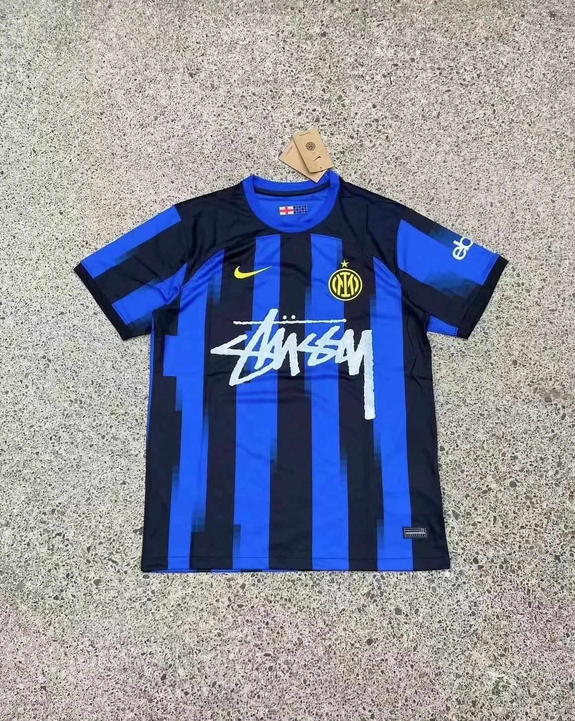 17 (customized model, non-returnable)
