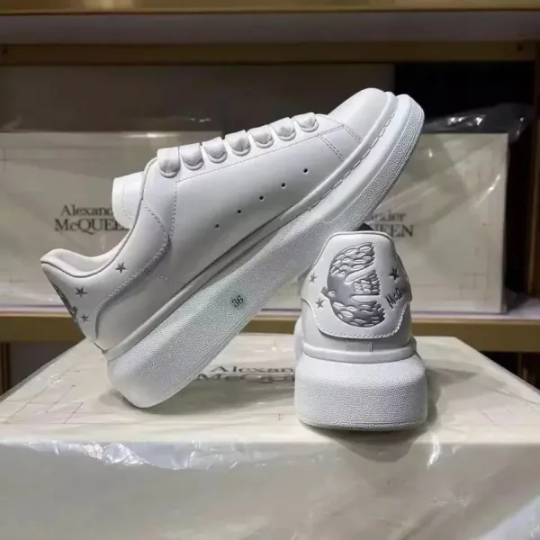 Alexander McQueen Oversized Sneakers White with Skull and Stars Embroidery Sneakers - 1