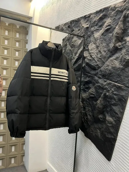 Moncler Genius 1952 Striped Down Jacket Black - 1