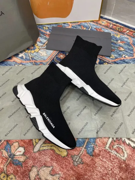 Balenciaga Speed Trainer Gray Knit Sneakers - 9