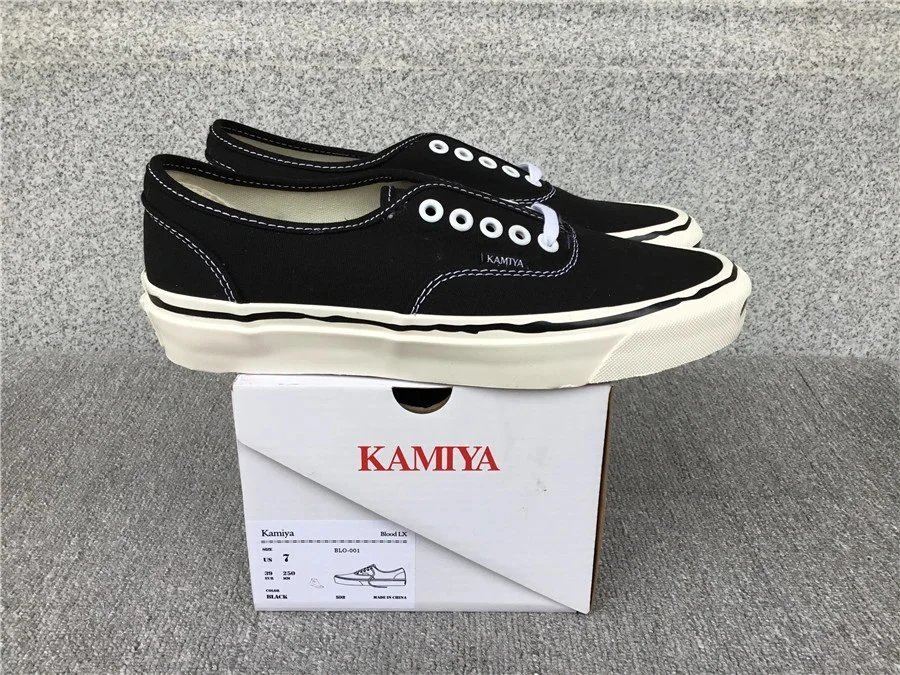 Vans Era Leather Skate White Sneakers - 10