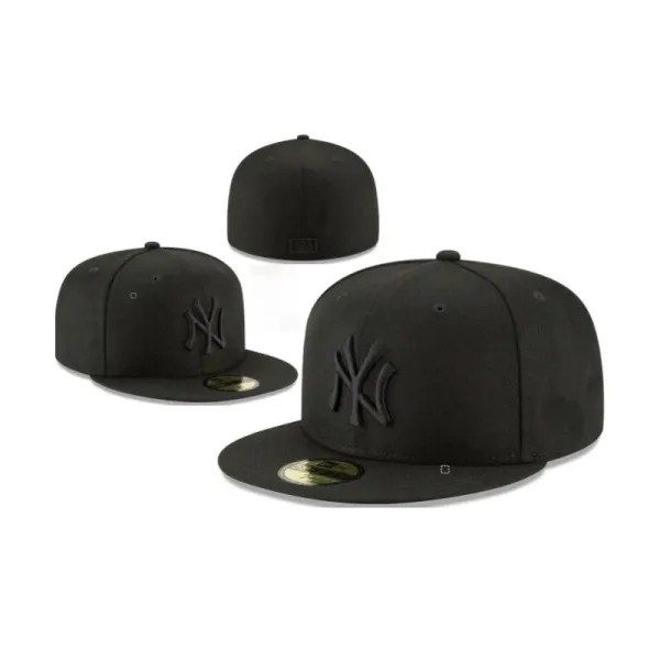 New Era x MLB New York Yankees Black on Black 59FIFTY Fitted Cap - 1