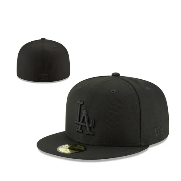 New Era 59FIFTY Los Angeles Dodgers Black on Black Baseball Cap - 1