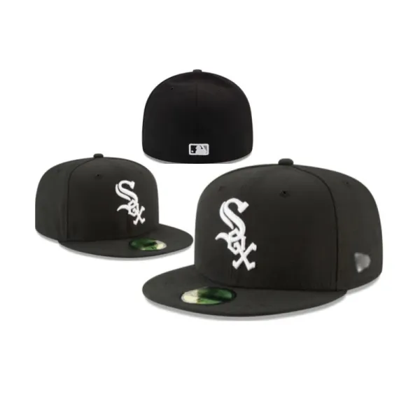 New Era Chicago White Sox Black 59FIFTY Fitted Cap - 1