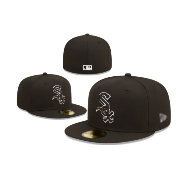 New Era Chicago White Sox Black 59FIFTY Fitted Cap - 1
