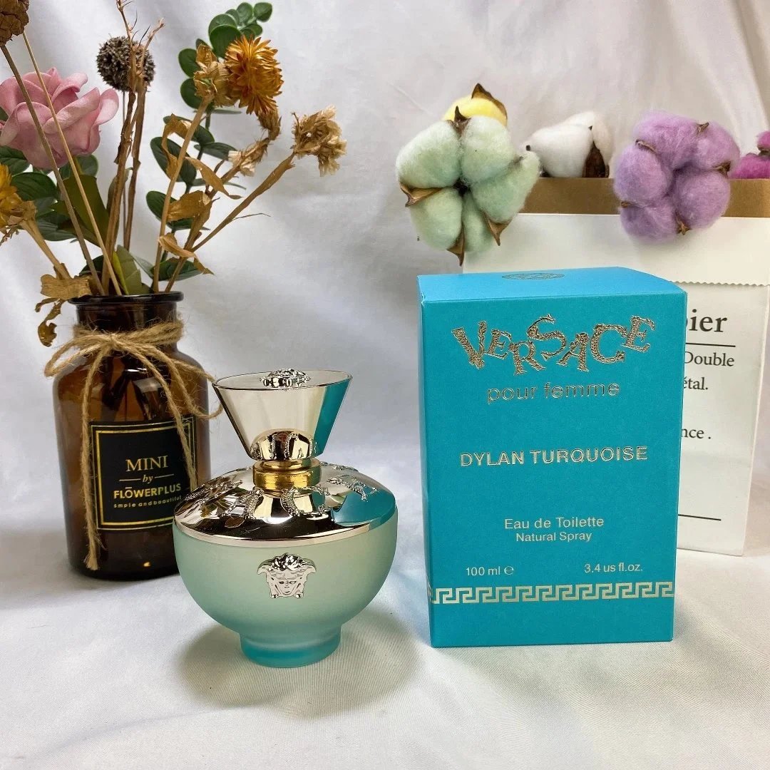 Versace Dylan Turquoise Pour Femme Eau de Toilette 100ml Turquoise Gold Bottle