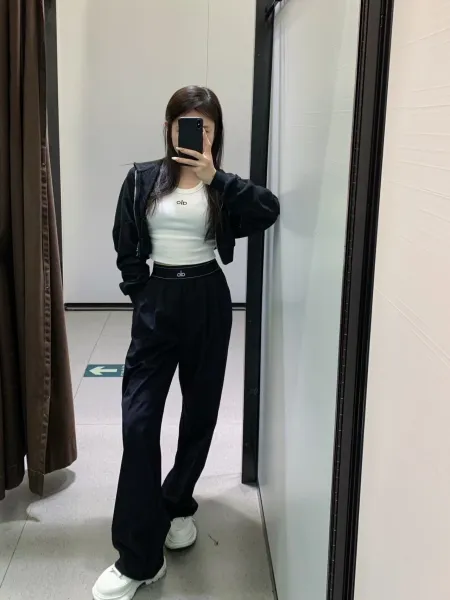 Olivia Palermo x olb Crop Tank Top and Logo Waistband Sweatpants Set Black/White - 8