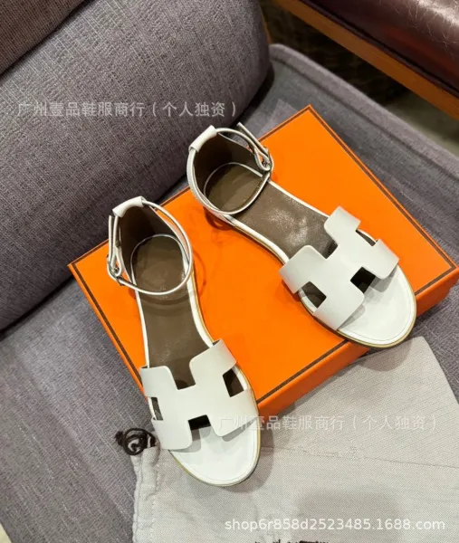 Hermès Oran Sandals Denim Blue Leather Sandals - 7