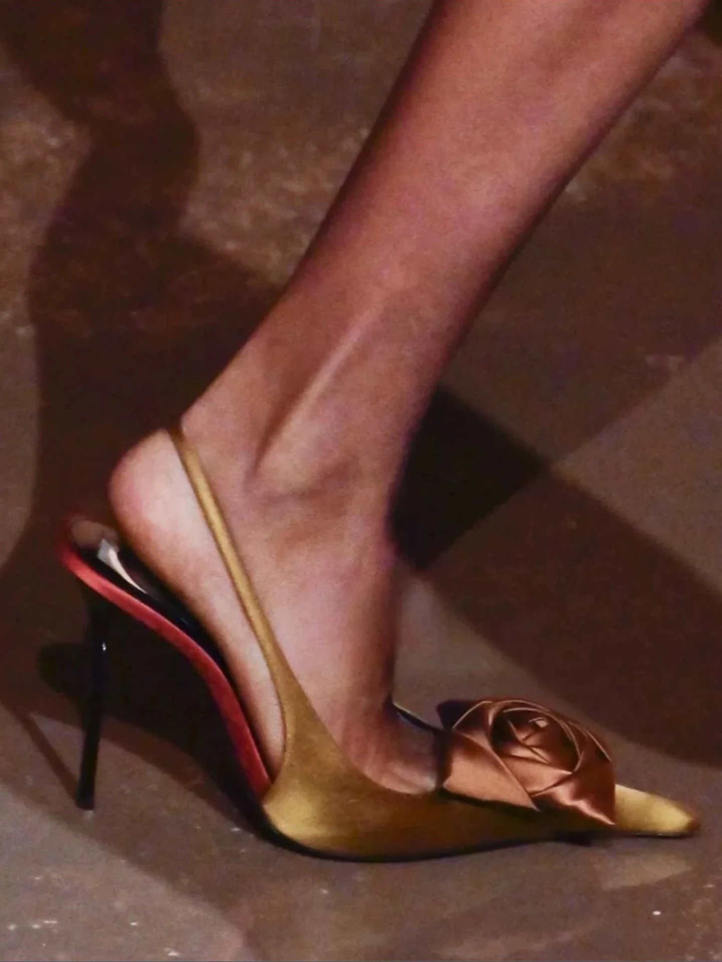 Saint Tears Rose-Embellished Slingback Stilettos Yellow - 3