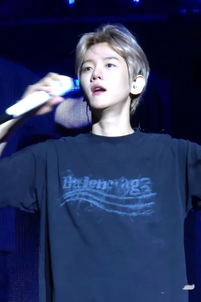 Balenciaga Halenc Ag Distressed Black T-Shirt - 4