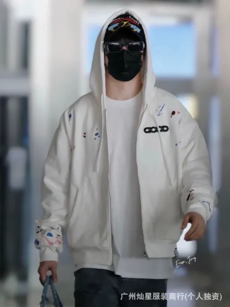 GOOD Studio Embellished Logo Hoodie Black - 5