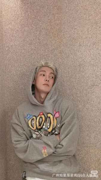 GOOD Studio Embellished Logo Hoodie Black - 25