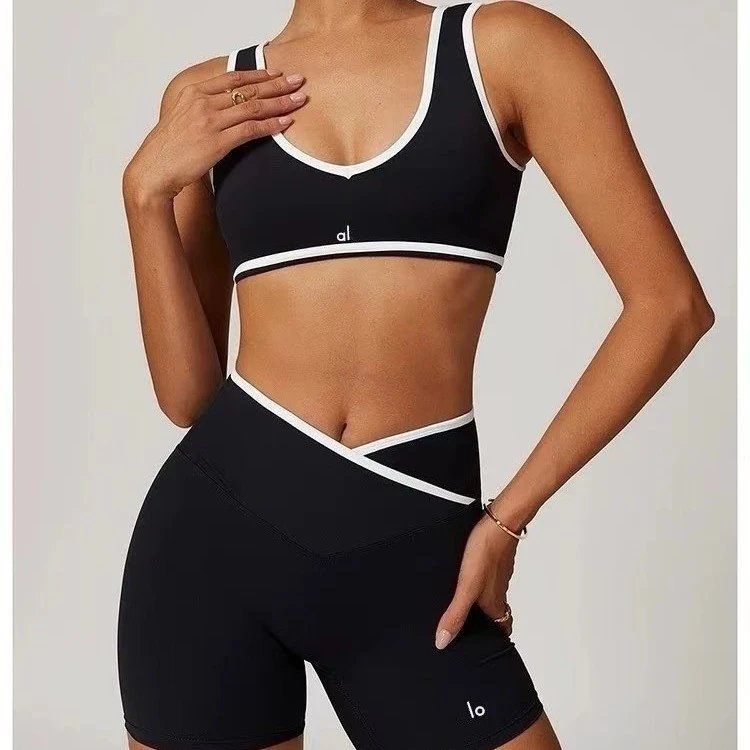 Color-Block Yoga Set