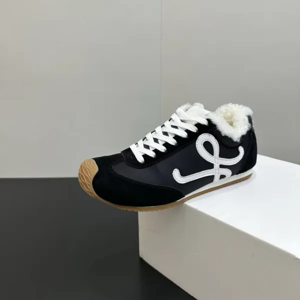 Loewe Puzzle Sneaker White Shearling-Lined Sneakers - 3