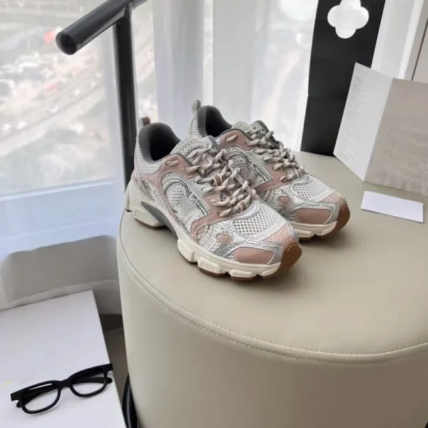 Off-White Diagonal Arrow Mesh Chunky Sneakers Beige Gold Multicolor - 32