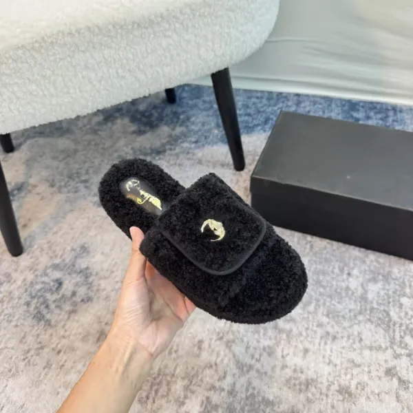 UGG Fluff Slide Beige Shearling Slippers - 2