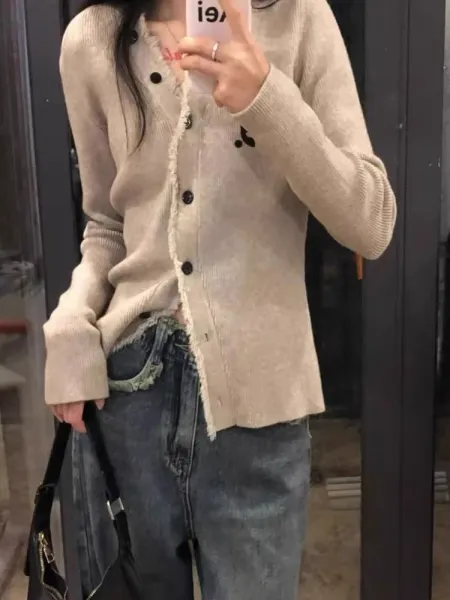 Play Comme des Garçons Music Note Cardigan Beige Sweater - 23