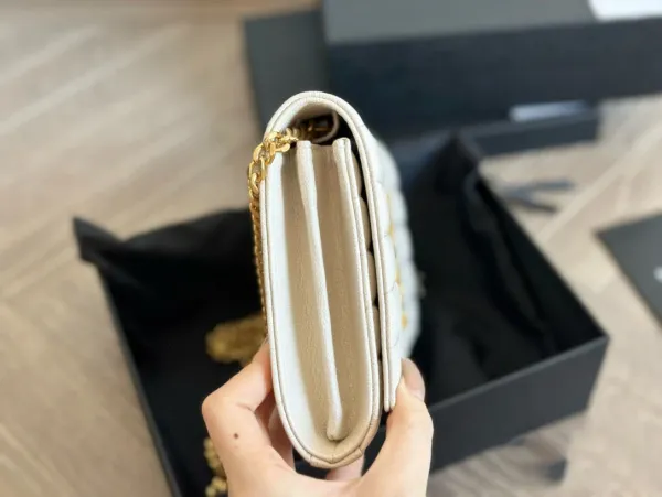 Chanel Classic Flap Wallet in Off-White Quilted Caviar Leather - 6