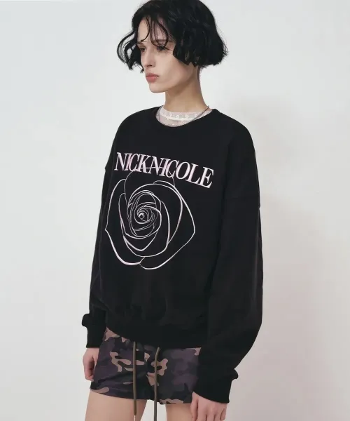 NickNicole Rose Graphic Hoodie White - 43