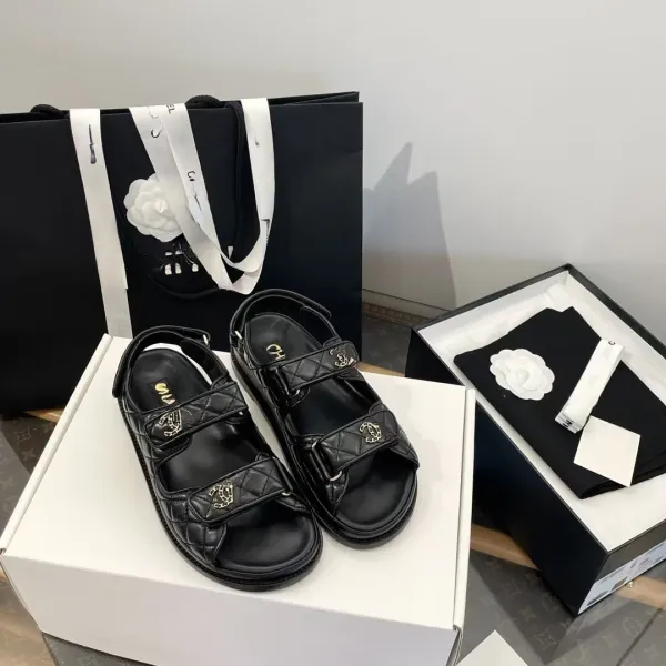 Chanel 22 Sandals Black Quilted Leather Sandals - 3