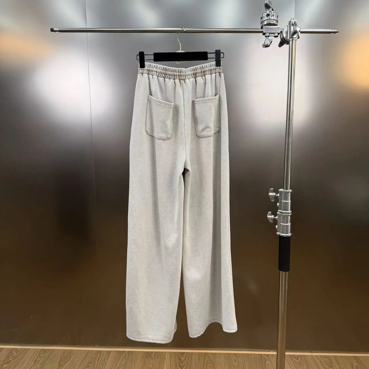 Gallery Dept. Utility Zip-Up Jacket and Wide-Leg Sweatpants Set in Light Gray and Black - 25