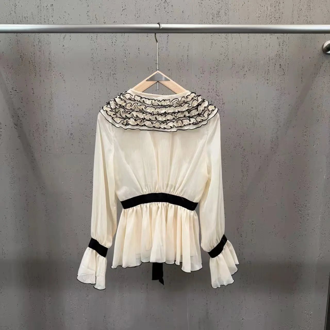 Saint Tears Embroidered Floral Collar Blouse in Cream with Black Ribbon - 12
