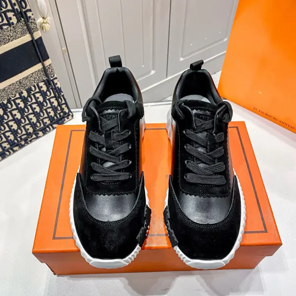 Hermès Oran Sneakers White and Gray Suede Sneakers - 3