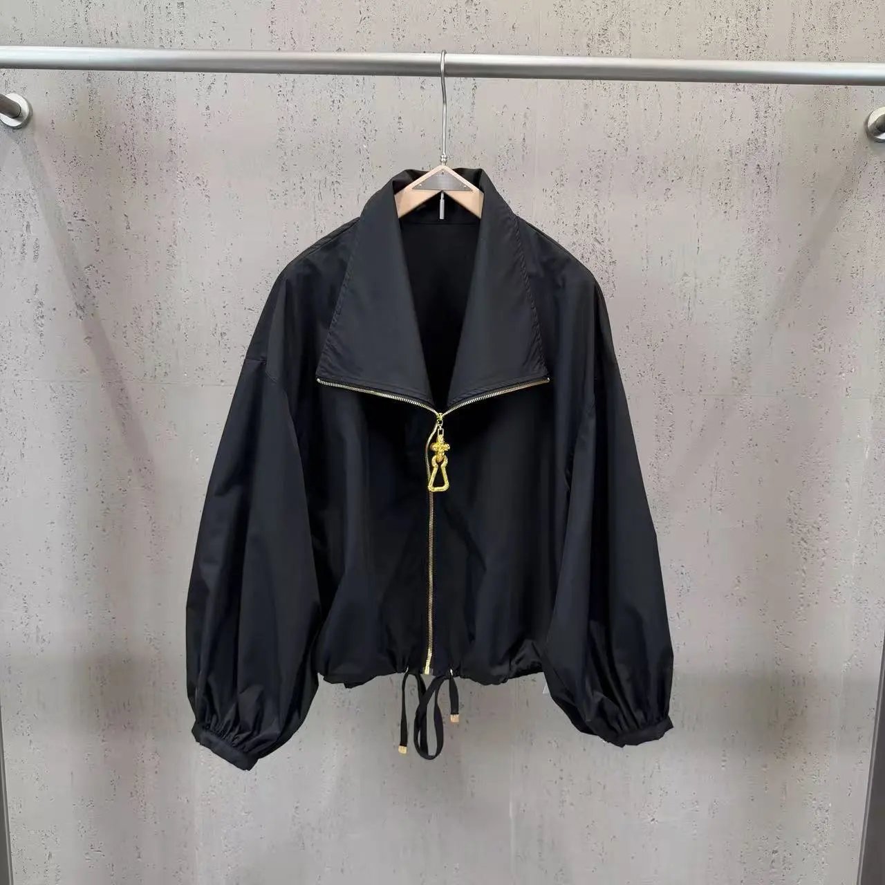 Off-White Zip-Up Windbreaker White Outerwear - 2