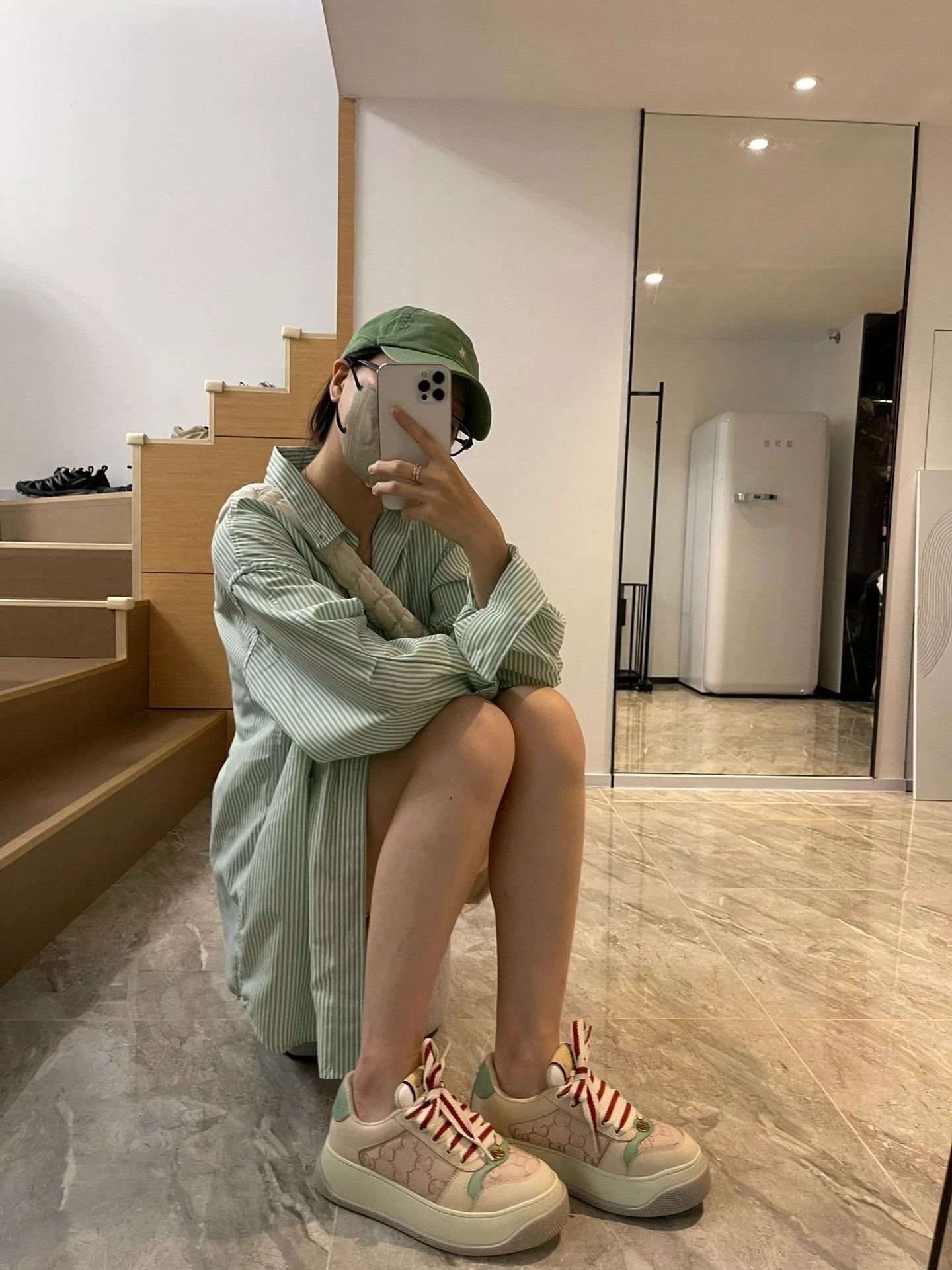Off-White Diagonal Arrow Platform Sneakers Beige Brown White Sneakers - 5