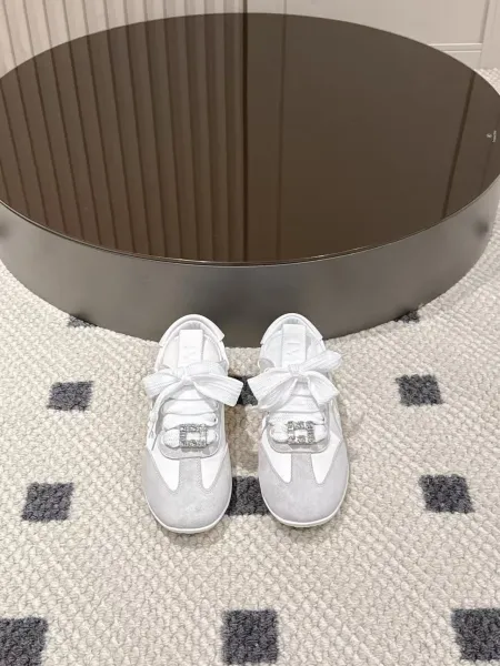 Maison Margiela Tabi Sneakers Beige Suede Sneakers - 6
