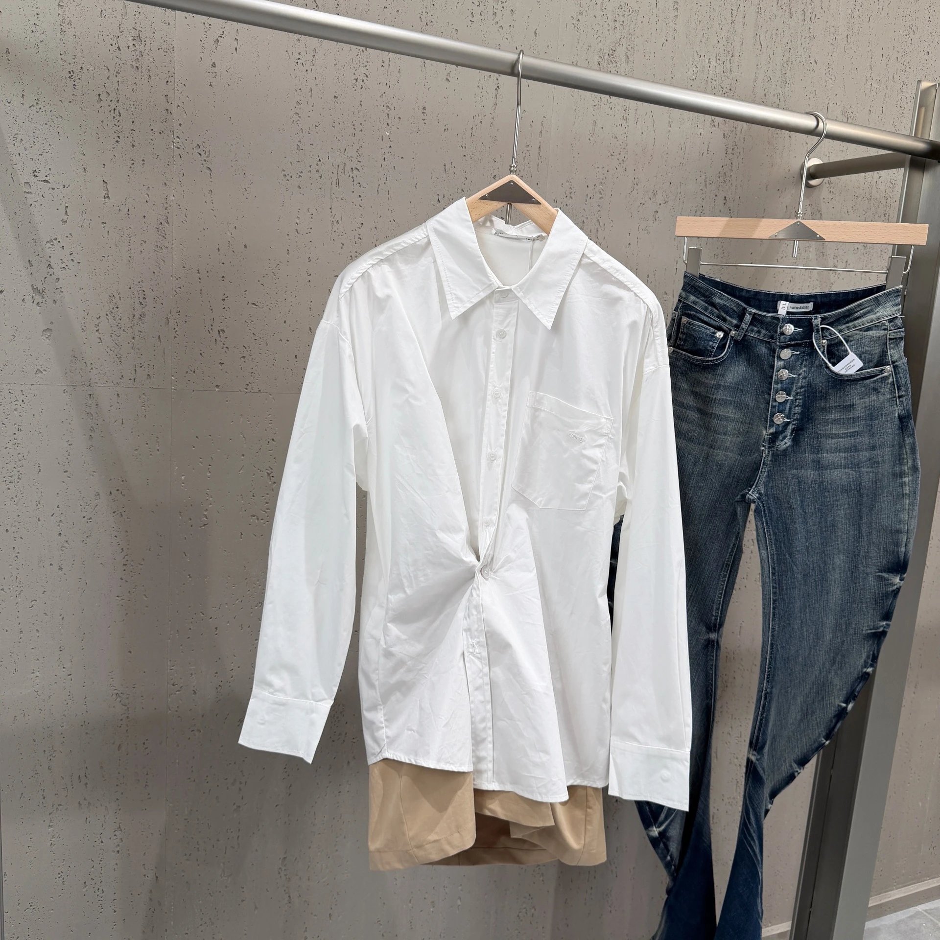 Off-White Twisted Front Shirt White - 13