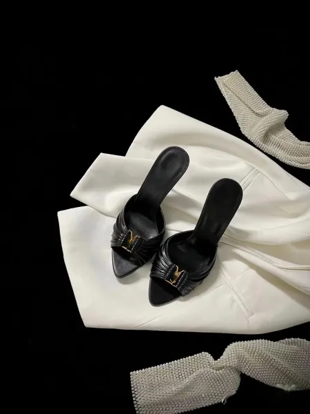 Saint Laurent Ruched Mule in Brown Leather Heels - 15