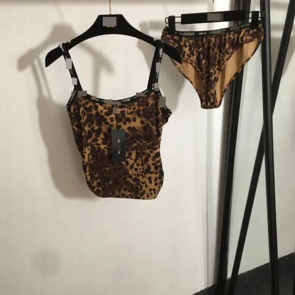 Dolce & Gabbana Leopard Print Sports Bra and Leggings Set - 6