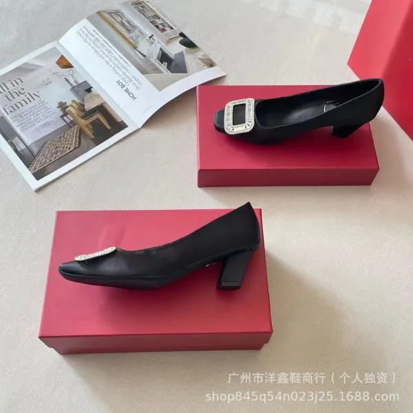 Black Square-Buckle Embellished Loafers - 12