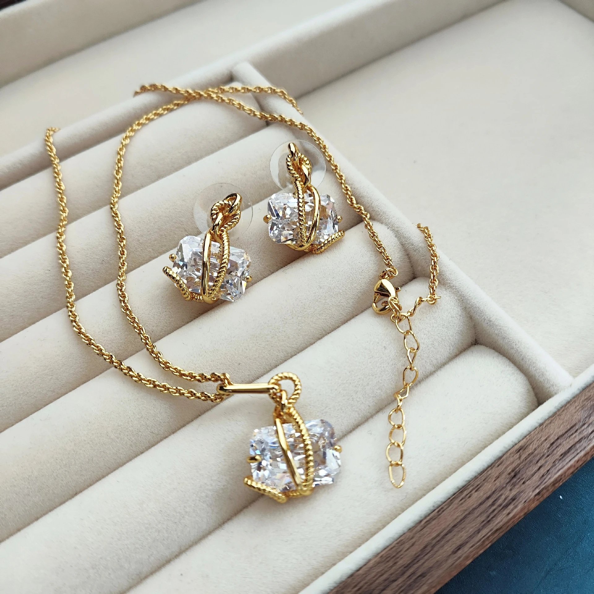 Gold-Tone Twisted Rope Pendant Necklace with Cushion-Cut Crystal - 8