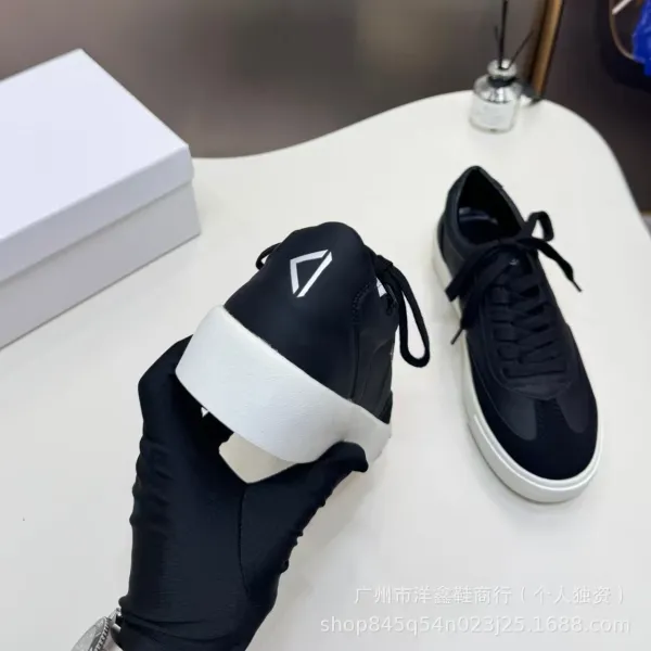 Off-White x Unknown Model Black and White Chunky Sneakers - 20
