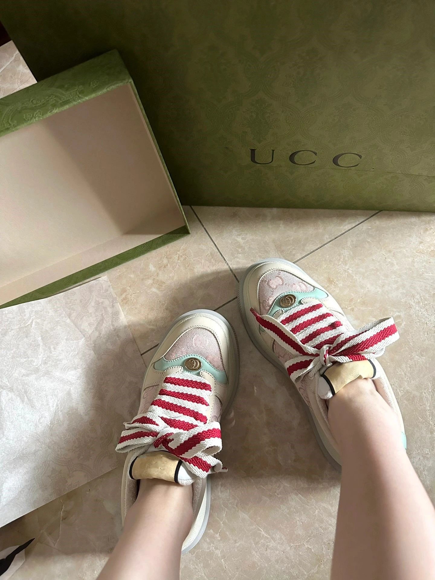 Off-White Diagonal Arrow Platform Sneakers Beige Brown White Sneakers - 9