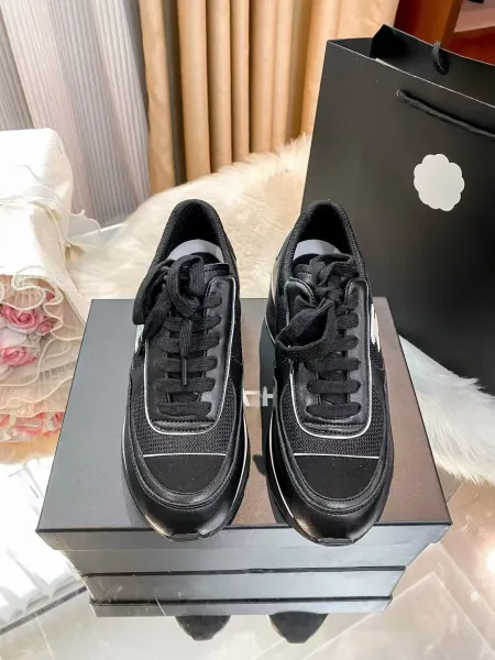 Off-White Diagonal Arrow Low-Top Black Sneakers - 5