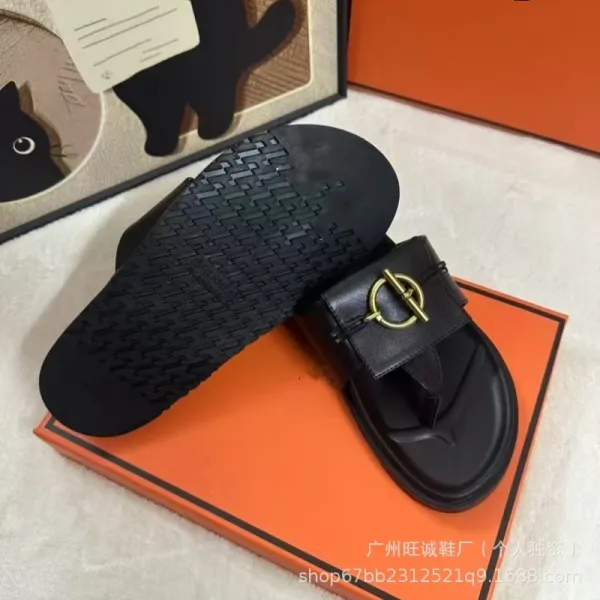 Hermès Oran Slide Sandals Tan and Black Leather Slippers - 8