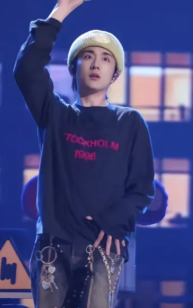 Stockholm 1996 Embroidered Graphic T-Shirt - 7
